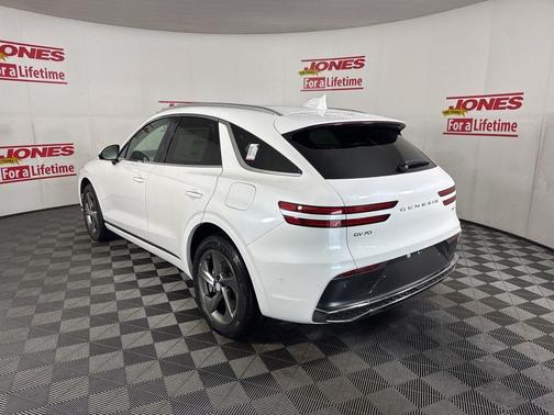 Alta White 2026 Genesis GV70 2.5T Advanced