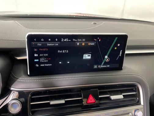 2026 Genesis G70 2.5T Standard