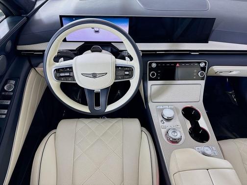 White 2025 Genesis GV80 3.5T Prestige