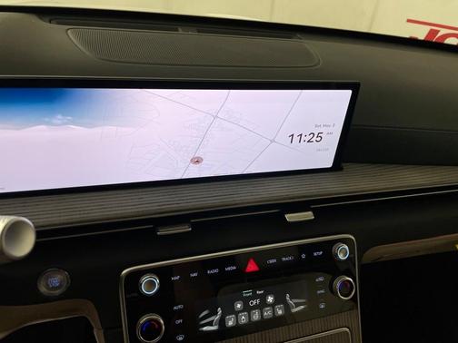 2025 Genesis GV80 2.5T