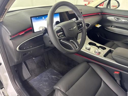 2026 Genesis GV70 2.5T