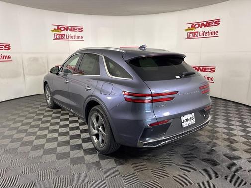 2026 Genesis GV70 2.5T Select
