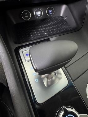 2026 Genesis G70 2.5T Standard