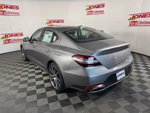 2026 Genesis G70 2.5T Standard