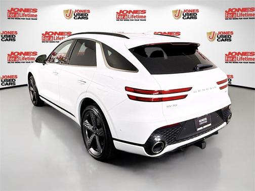 2023 Genesis GV70 2.5T
