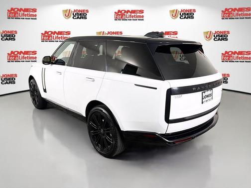 Fuji White 2023 Land Rover Range Rover P400 SE