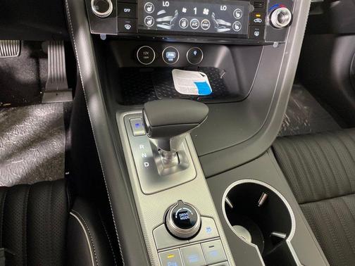 Black 2026 Genesis G70 2.5T Prestige