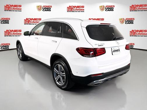 White 2022 Mercedes-Benz GLC 300 Base 4MATIC