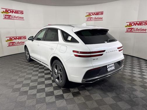 2026 Genesis GV70 2.5T