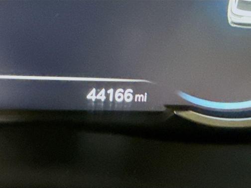 2024 Genesis GV70 2.5T