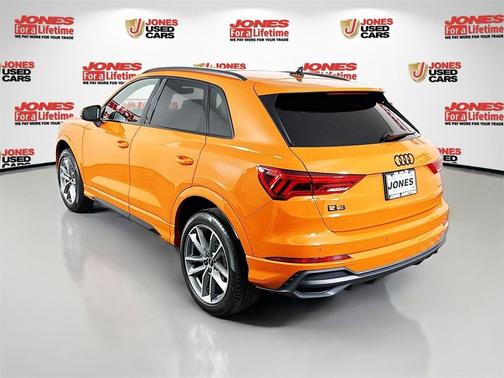 2024 Audi Q3 45 S line Premium