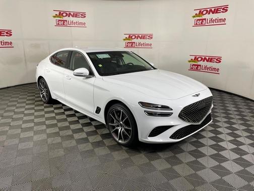 2026 Genesis G70 2.5T Standard