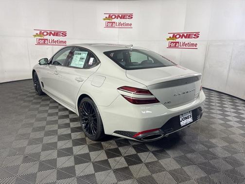 2026 Genesis G70 3.3T