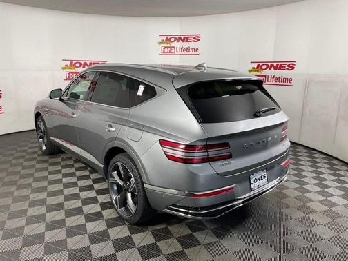 Silver 2026 Genesis GV80 2.5T Prestige