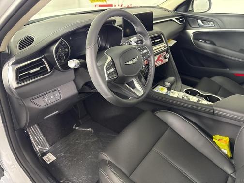 2026 Genesis G70 2.5T Standard