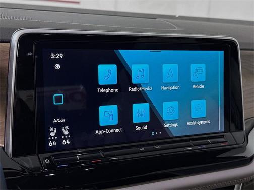 2025 Volkswagen Atlas 2.0T SE