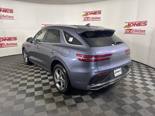 2026 Genesis GV70 2.5T Select
