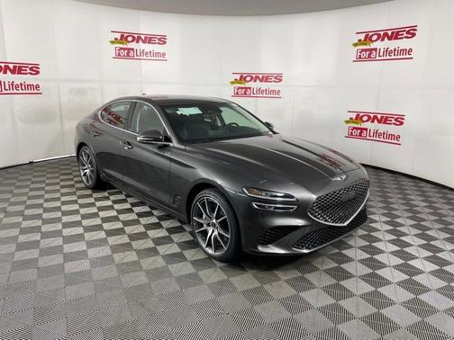 2026 Genesis G70 2.5T Standard