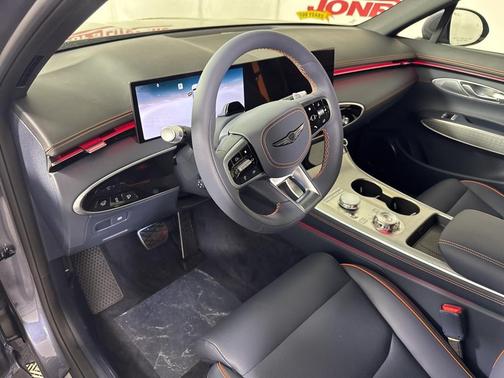2026 Genesis GV70 2.5T