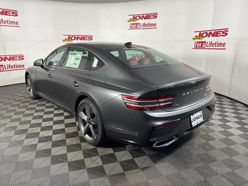 2025 Genesis G80 2.5T
