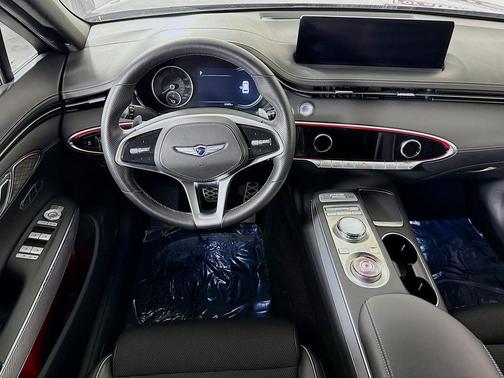 2022 Genesis GV70 2.5T