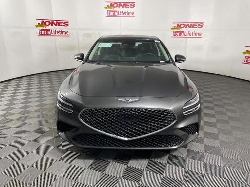 2026 Genesis G70 2.5T Standard