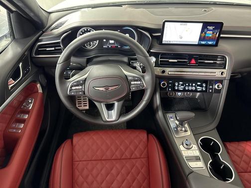 2025 Genesis G70 3.3T Sport Advanced
