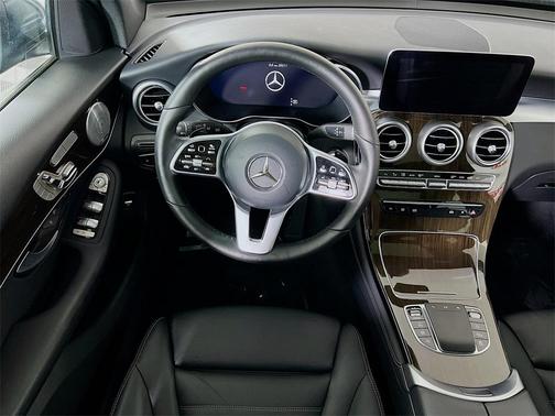 2021 Mercedes-Benz GLC 300 Base 4MATIC
