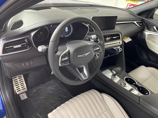 2026 Genesis G70 3.3T Sport Prestige