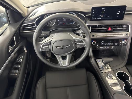 2026 Genesis G70