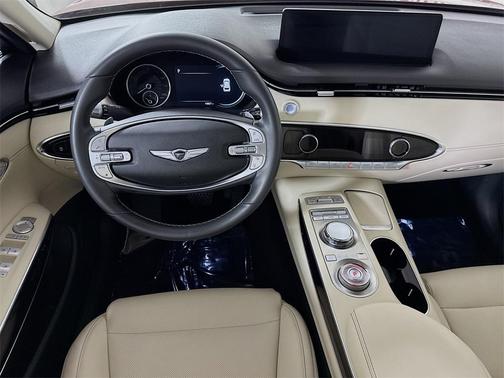2025 Genesis GV70 2.5T