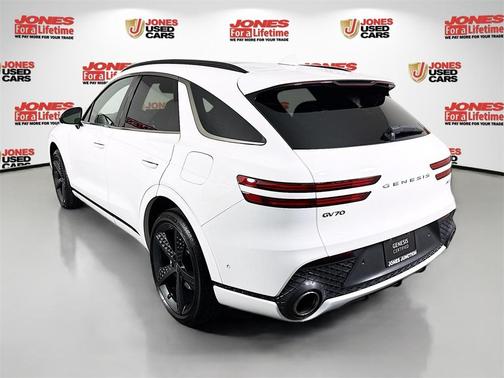 2022 Genesis GV70 2.5T
