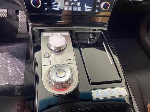 2026 Genesis G80 2.5T