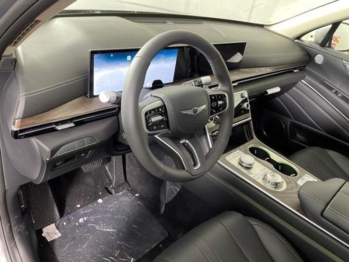 2026 Genesis GV80 2.5T