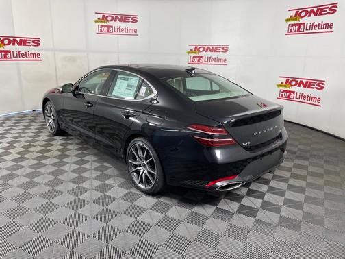 2026 Genesis G70 2.5T Prestige