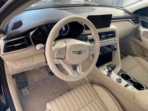 2026 Genesis G70 2.5T Prestige