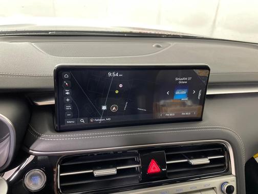 2026 Genesis G70 2.5T Standard