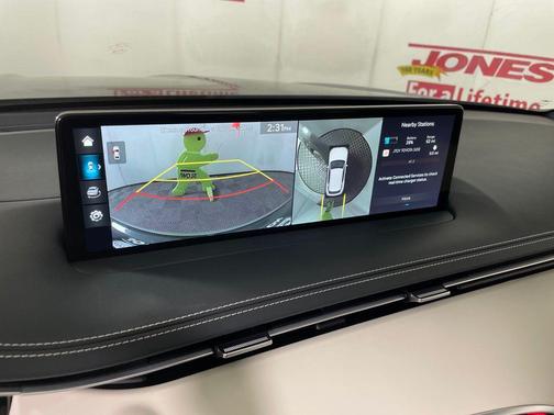 2025 Genesis Electrified GV70 Advanced