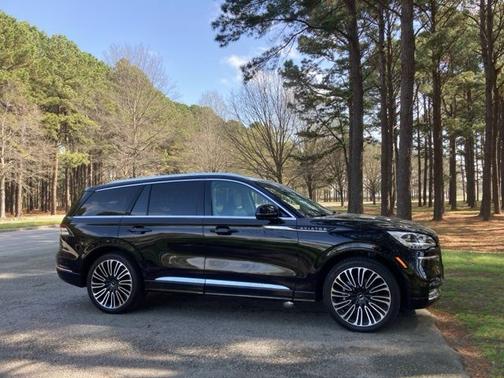 2023 Lincoln Aviator BLACK LABEL