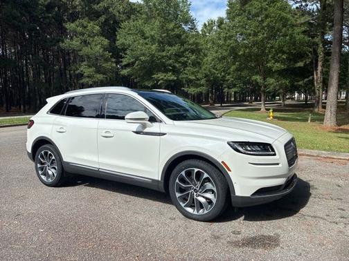 PRISTINE WHITE MET 3C 2022 Lincoln Nautilus RESERVE
