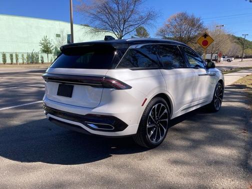 2024 Lincoln Nautilus BLACK LABEL