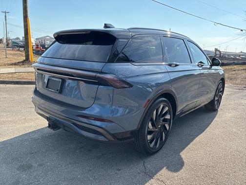 2025 Lincoln Nautilus RESERVE