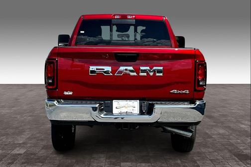 2025 RAM 2500 Tradesman Crew Cab 4x4 6'4' Box