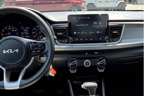 2022 Kia Rio S