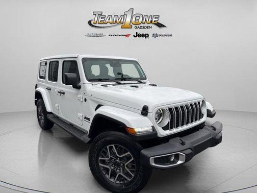 2026 Jeep Wrangler 4-Door Sahara 4x4