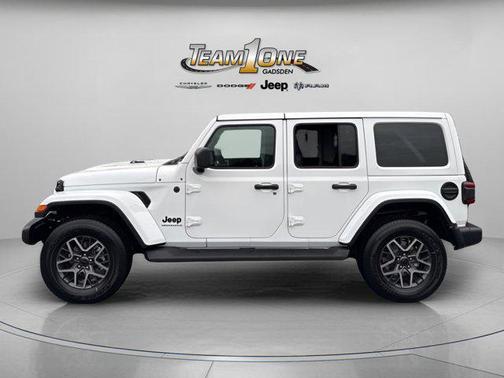 2026 Jeep Wrangler 4-Door Sahara 4x4