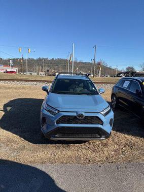 2025 Toyota RAV4 Hybrid SE