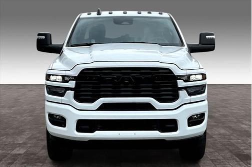 2025 RAM 2500 Big Horn Crew Cab 4x4 6'4' Box