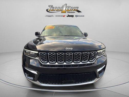 2022 Jeep Grand Cherokee Summit