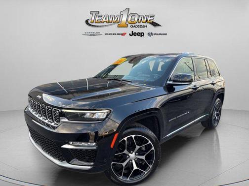 2022 Jeep Grand Cherokee Summit